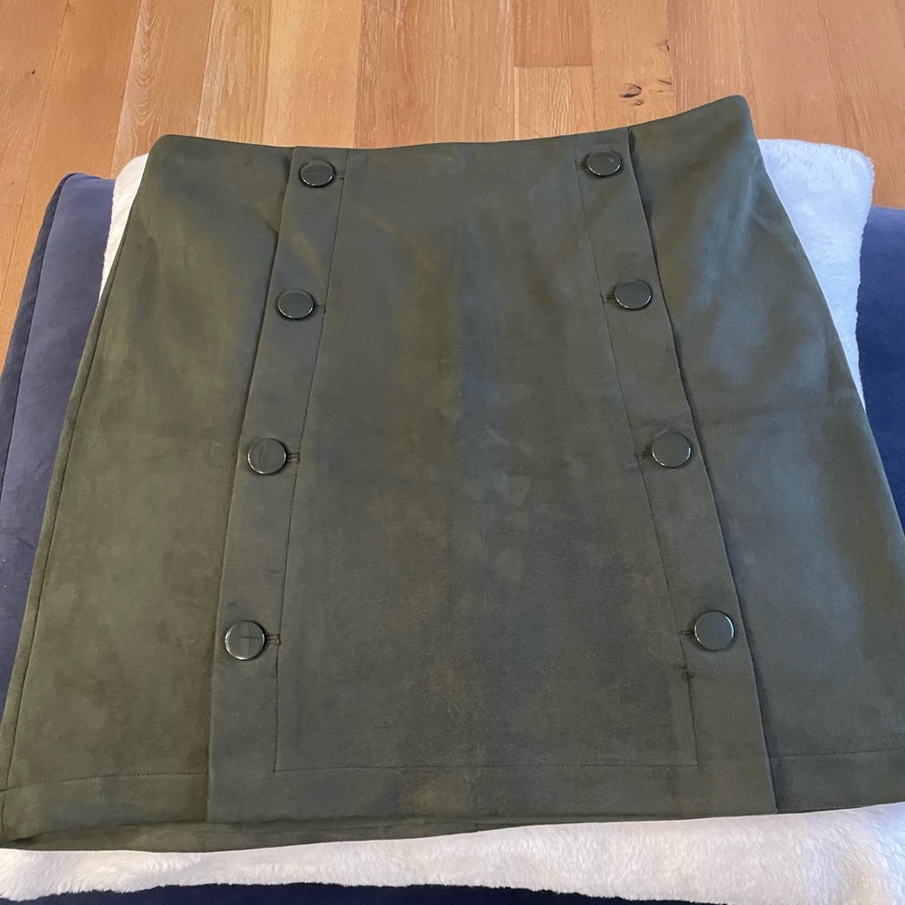 Dark green skirt size 10 from LOFT.
